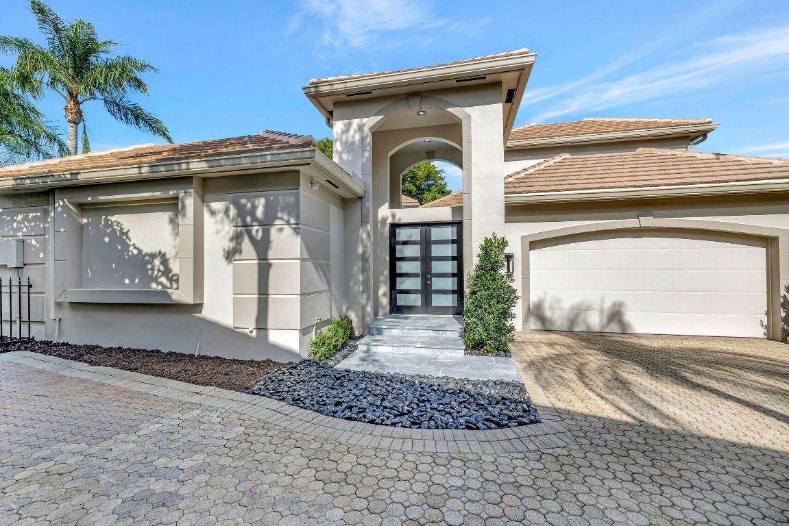 VINTAGE PLACE - Residential