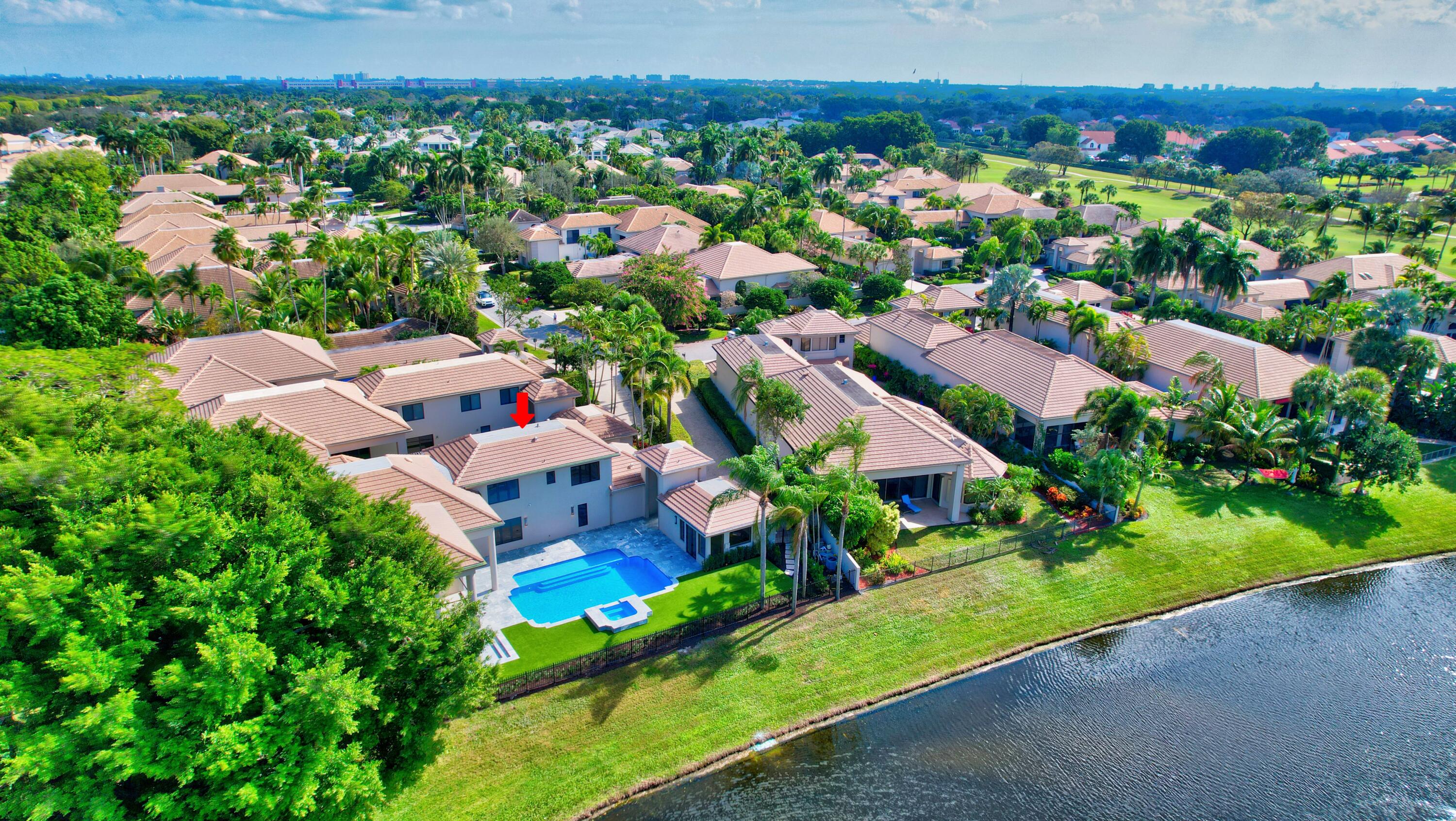 VINTAGE PLACE - Residential