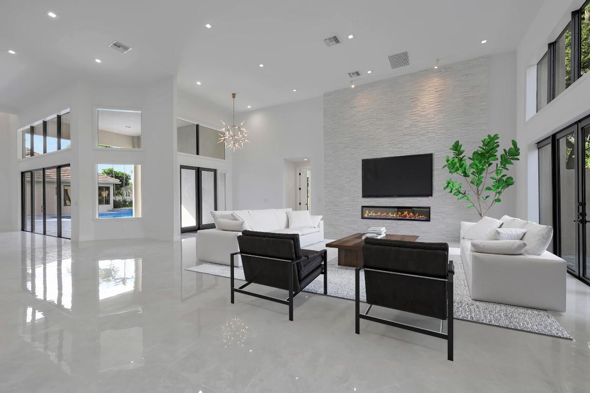 VINTAGE PLACE - Residential