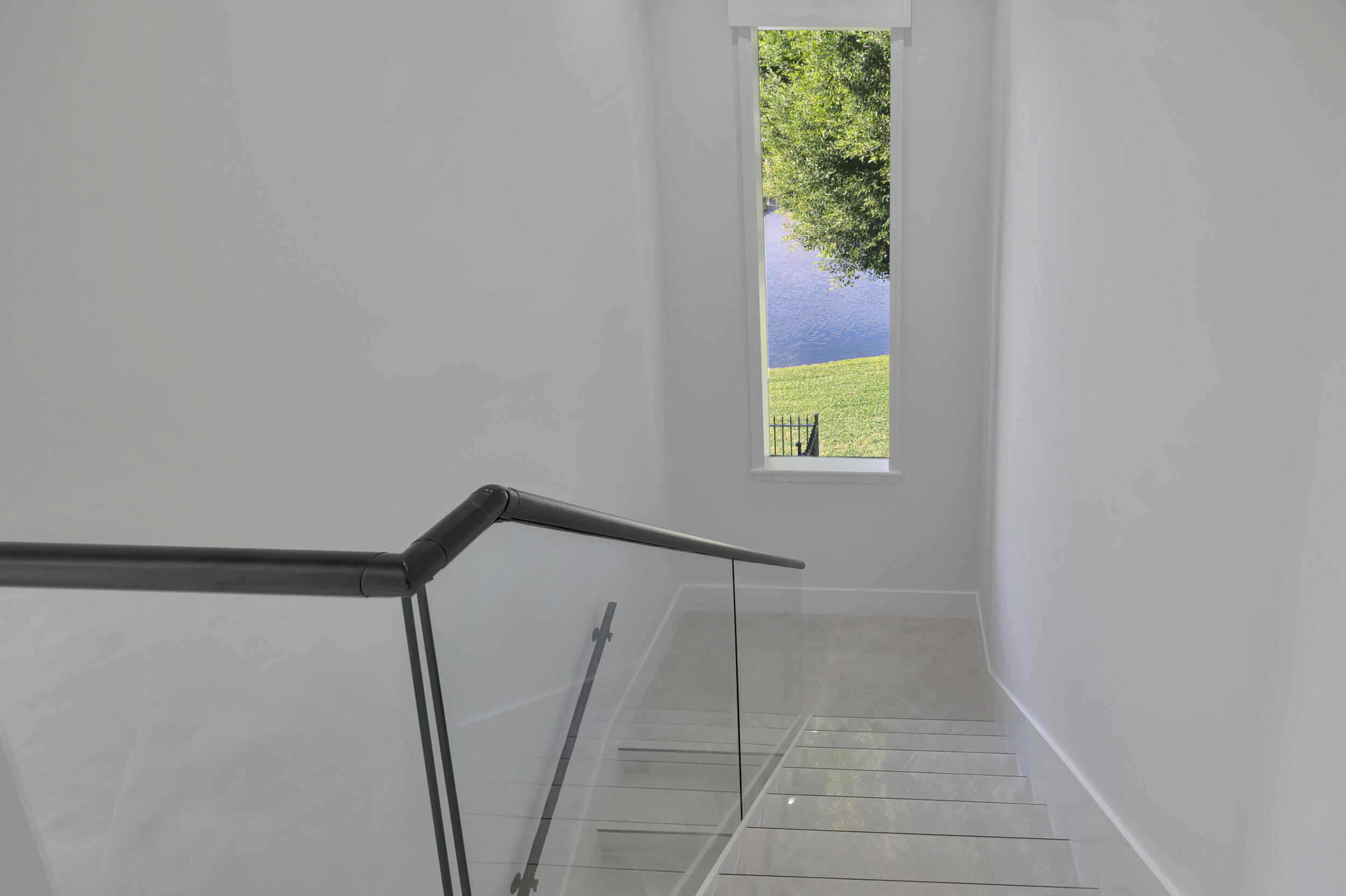 VINTAGE PLACE - Residential