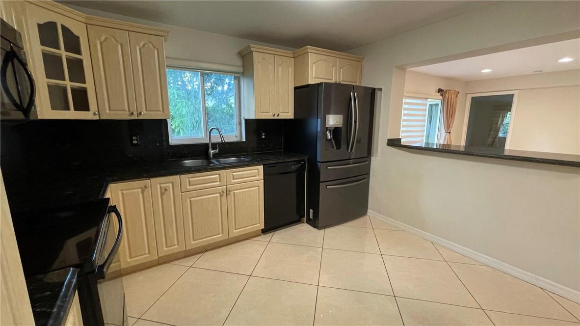 Lake Wyman Shores - Residential