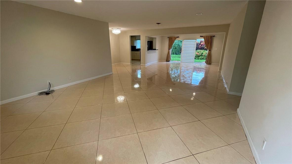 Lake Wyman Shores - Residential