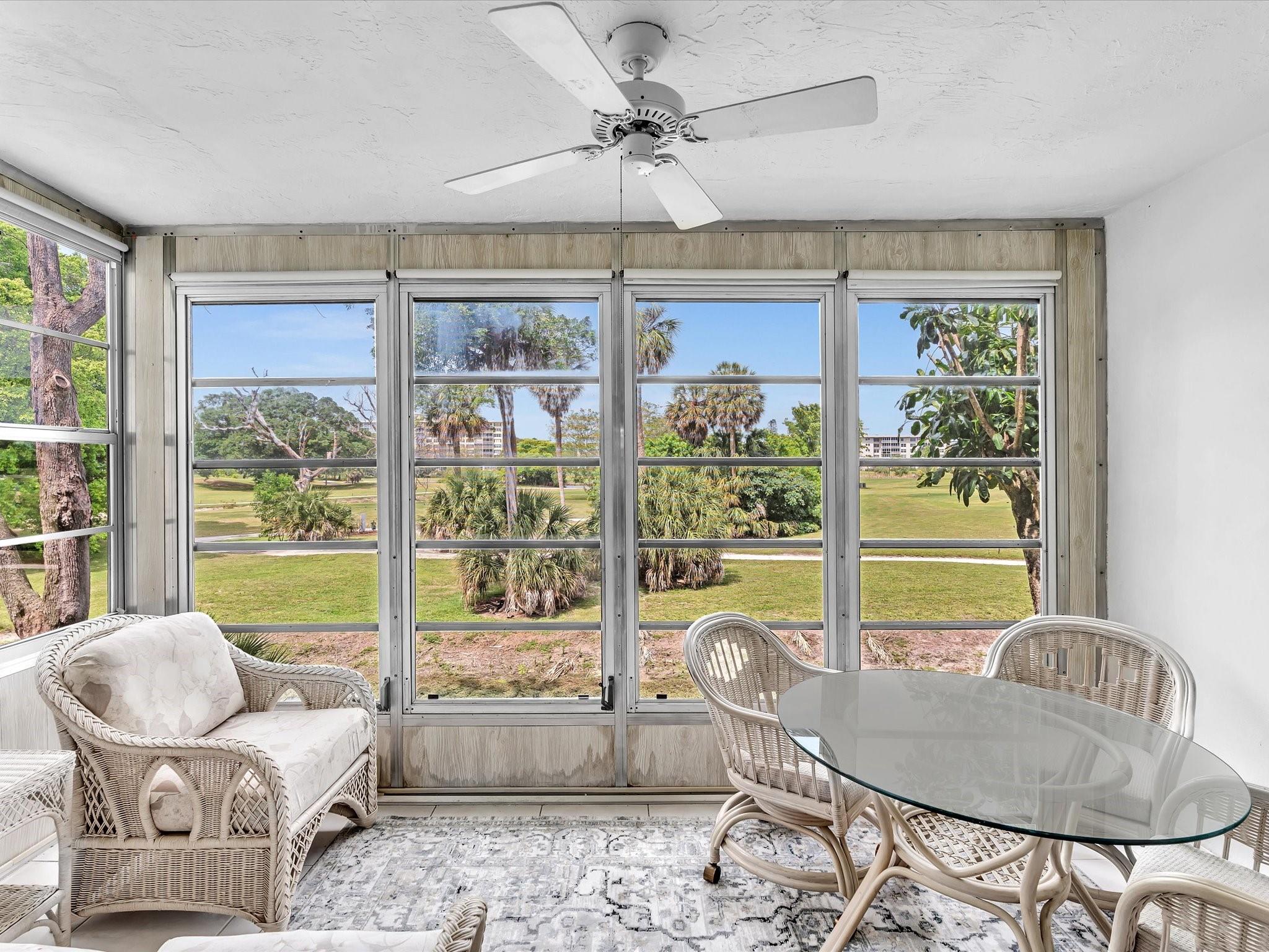 3051 S Palm Aire Dr 202