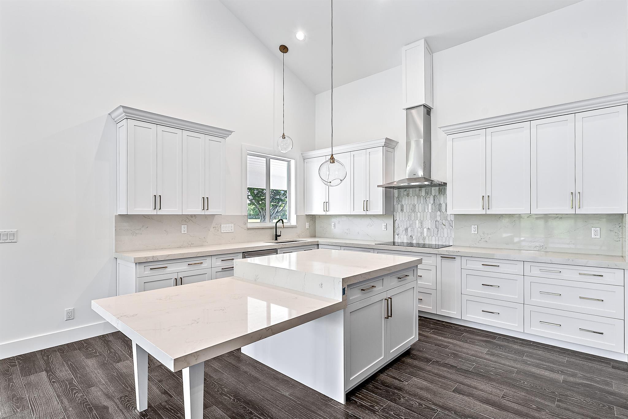 ANTIQUERS AERODROME - Residential