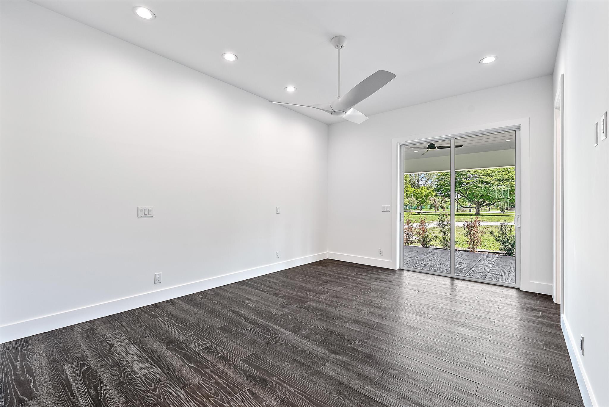 ANTIQUERS AERODROME - Residential