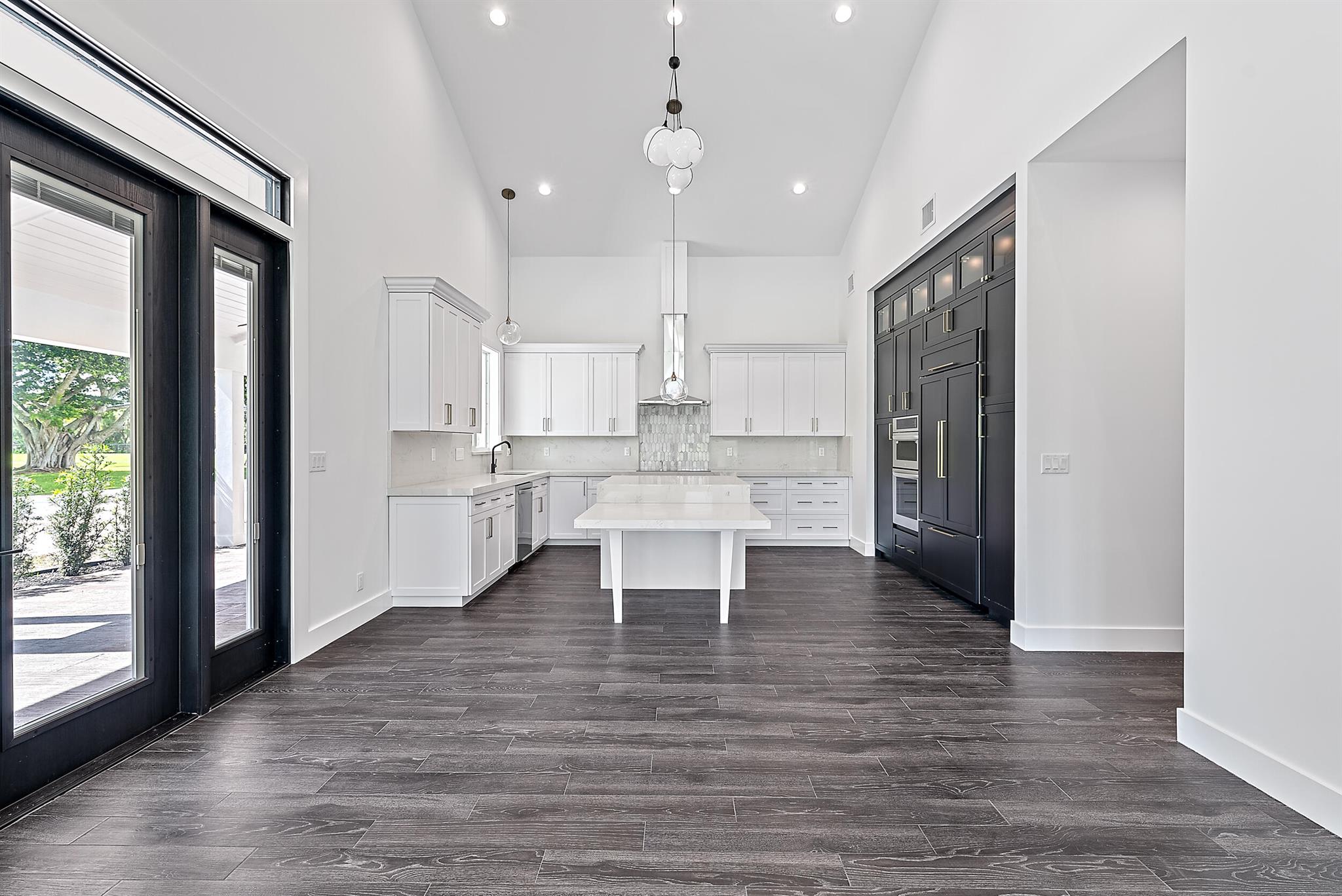 ANTIQUERS AERODROME - Residential