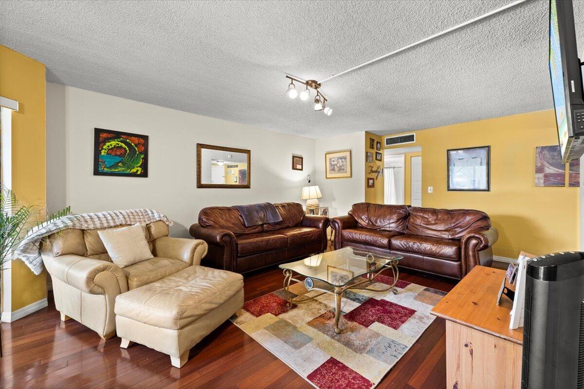 PLANTATION CLUB - Residential