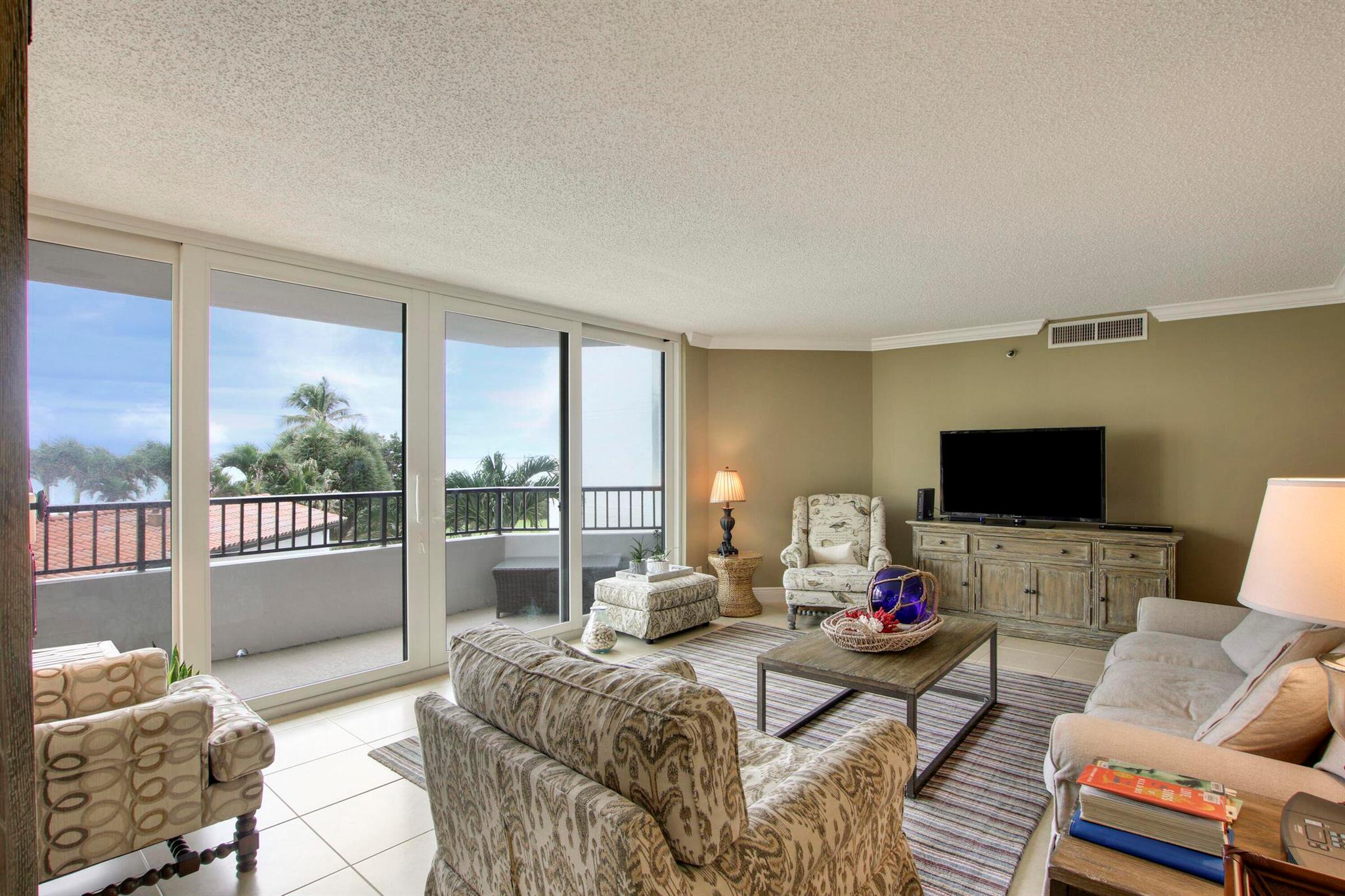 HORIZON CONDO - Residential Lease