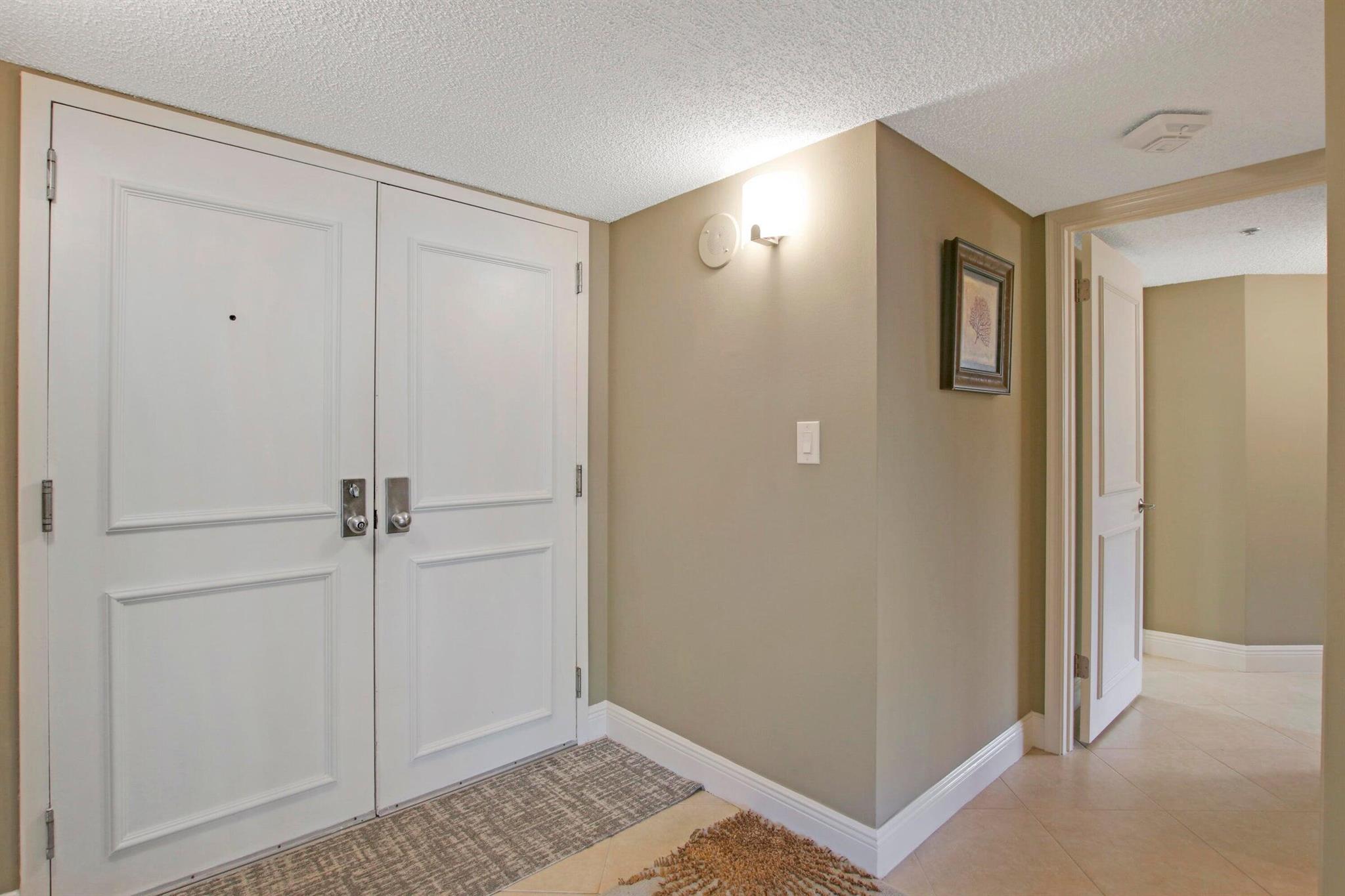 HORIZON CONDO - Residential Lease