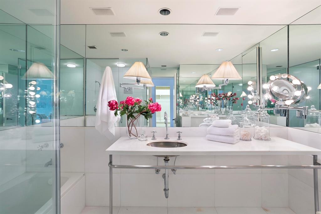 LEVERETT HOUSE CONDO - Residential