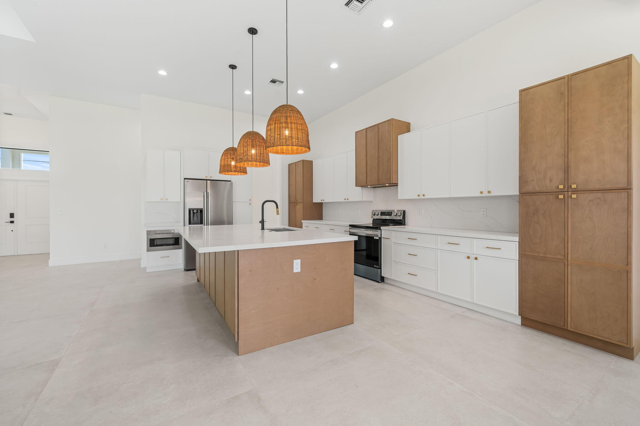 PORT ST LUCIE SECTION 13 - Residential Lease