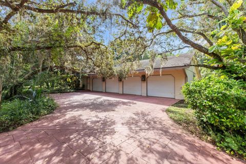 A home in Palm City