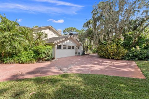 A home in Palm City