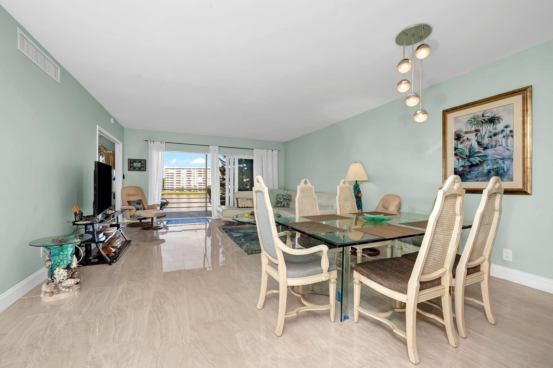 2751 N Palm Aire Dr 410