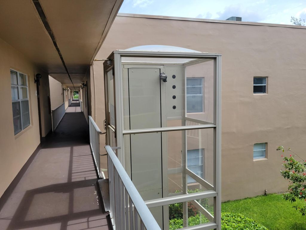 Photo of 662 Burgundy N, Delray Beach, FL 33484 (MLS # R11110037)