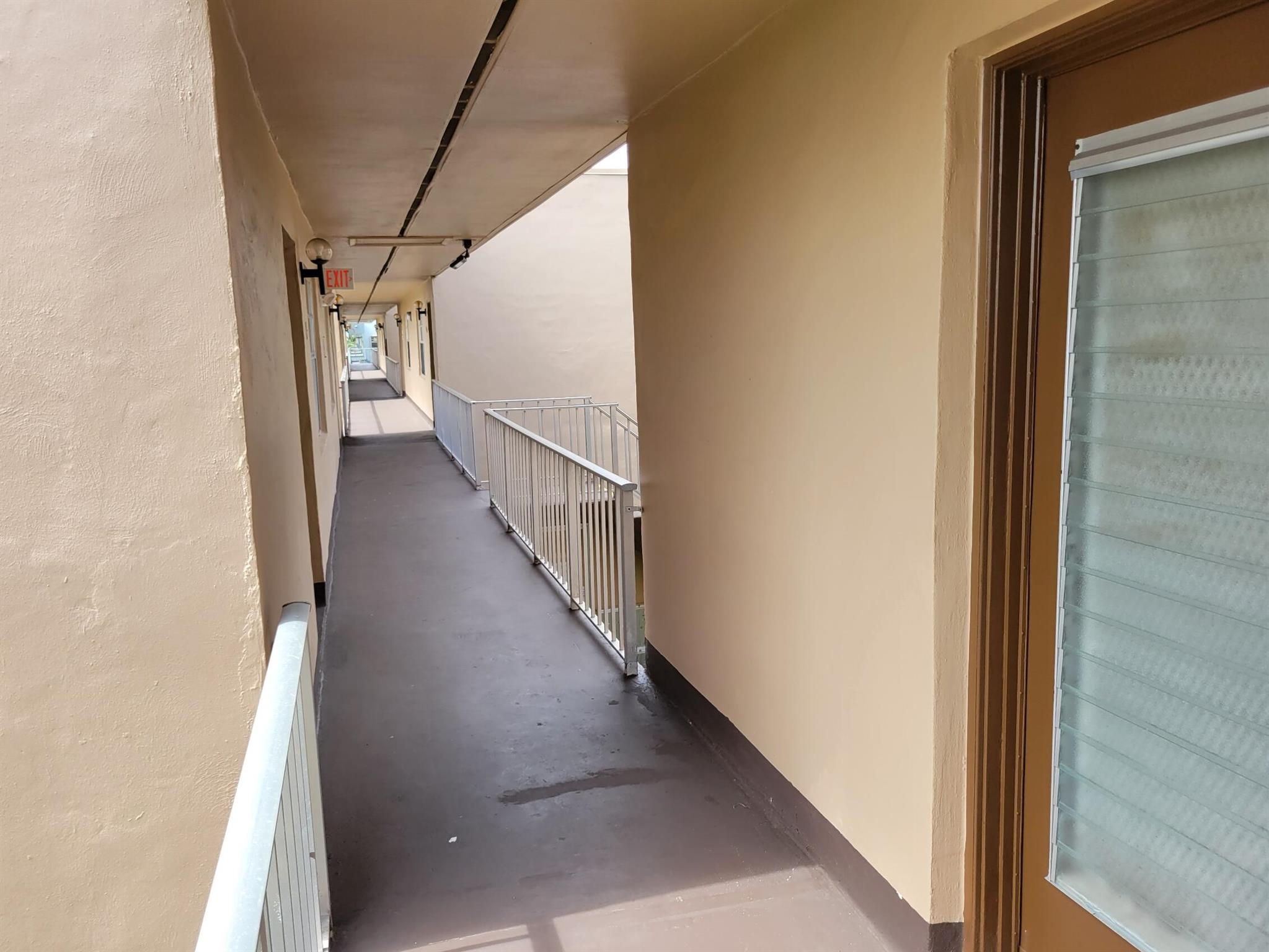 Fantastic 2 bedroom, 2 bathroom 2nd floor unit with renovated kitchen and tile flooring throughout. Building also includes an elevator. Plenty of activities including an executive golf course, pickleball courts, several pools and a fabulous clubhouse. Don't miss out on this one!