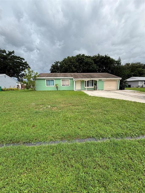 A home in Port St Lucie