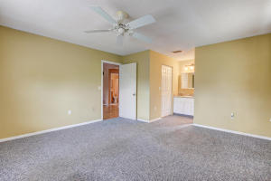 Meadows-Cloverleaf - Residential