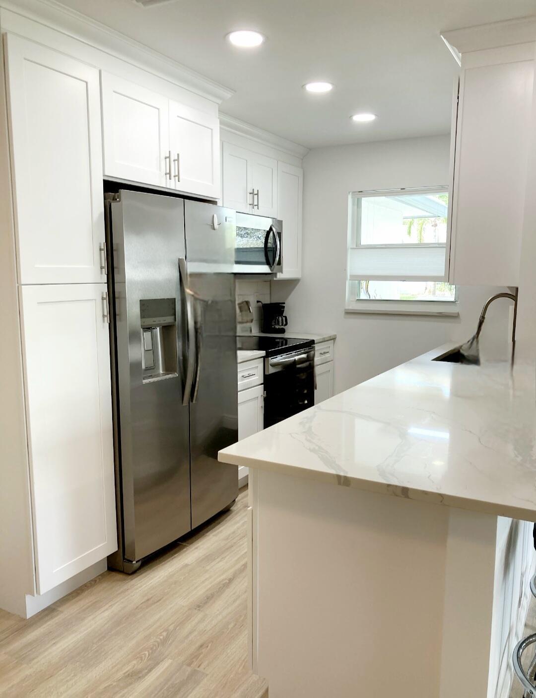 HIGH POINT OF DELRAY SEC 5 CONDO - Residential Lease