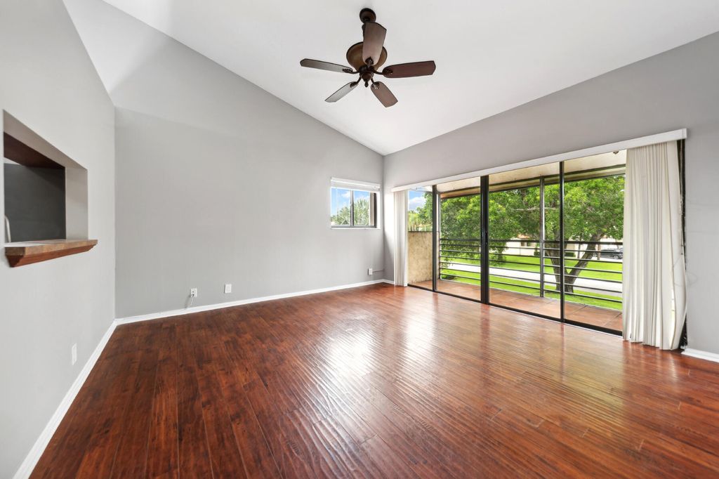 Photo of 20 Via De Casas Sur #201, Boynton Beach, FL 33426 (MLS # R10994743)