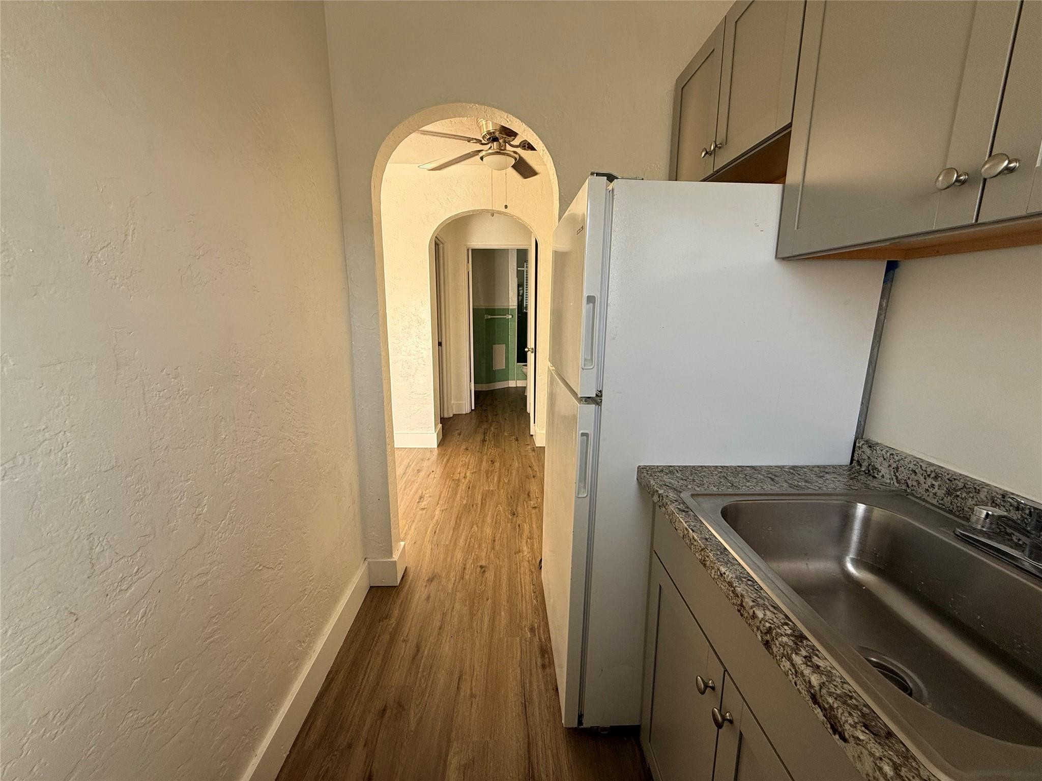 Hollywood South Side Add - Residential Lease