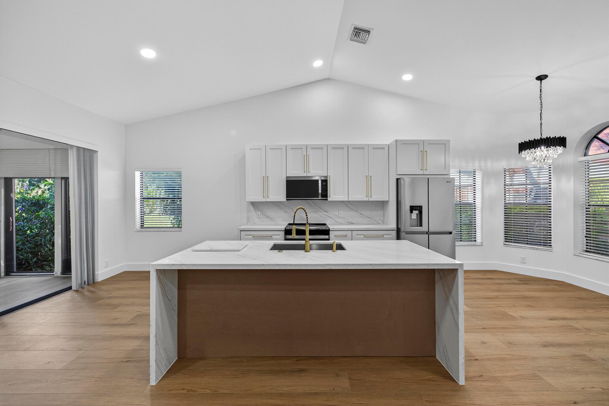 LEXINGTON CLUB 3 - Residential