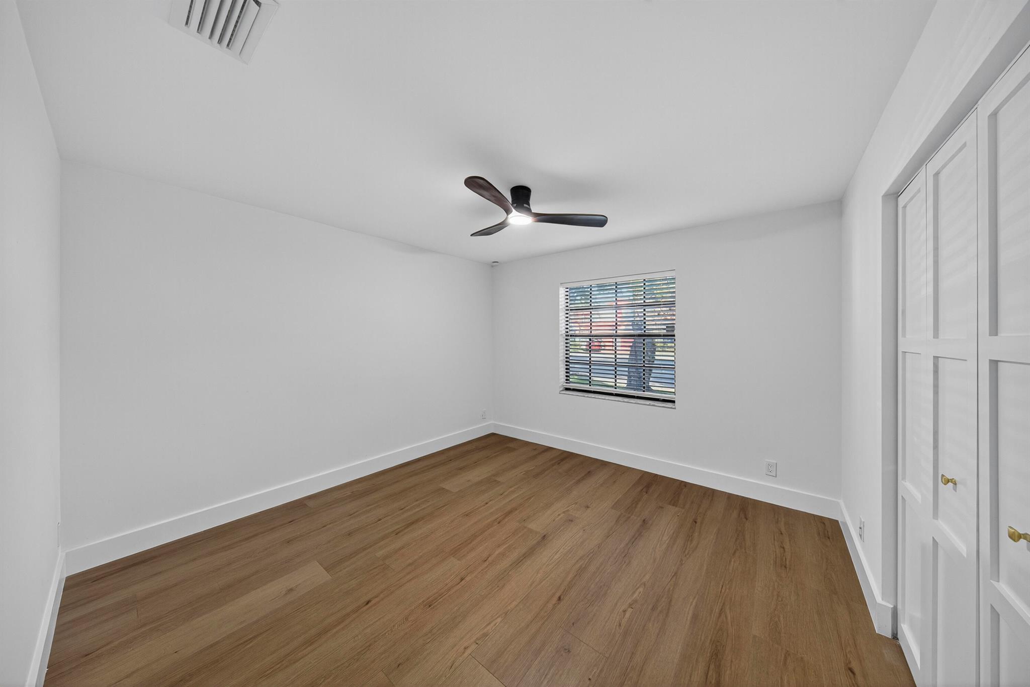 LEXINGTON CLUB 3 - Residential