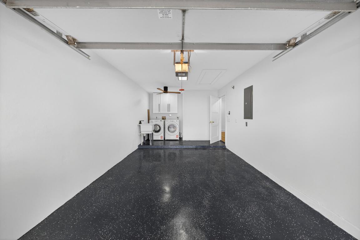 LEXINGTON CLUB 3 - Residential