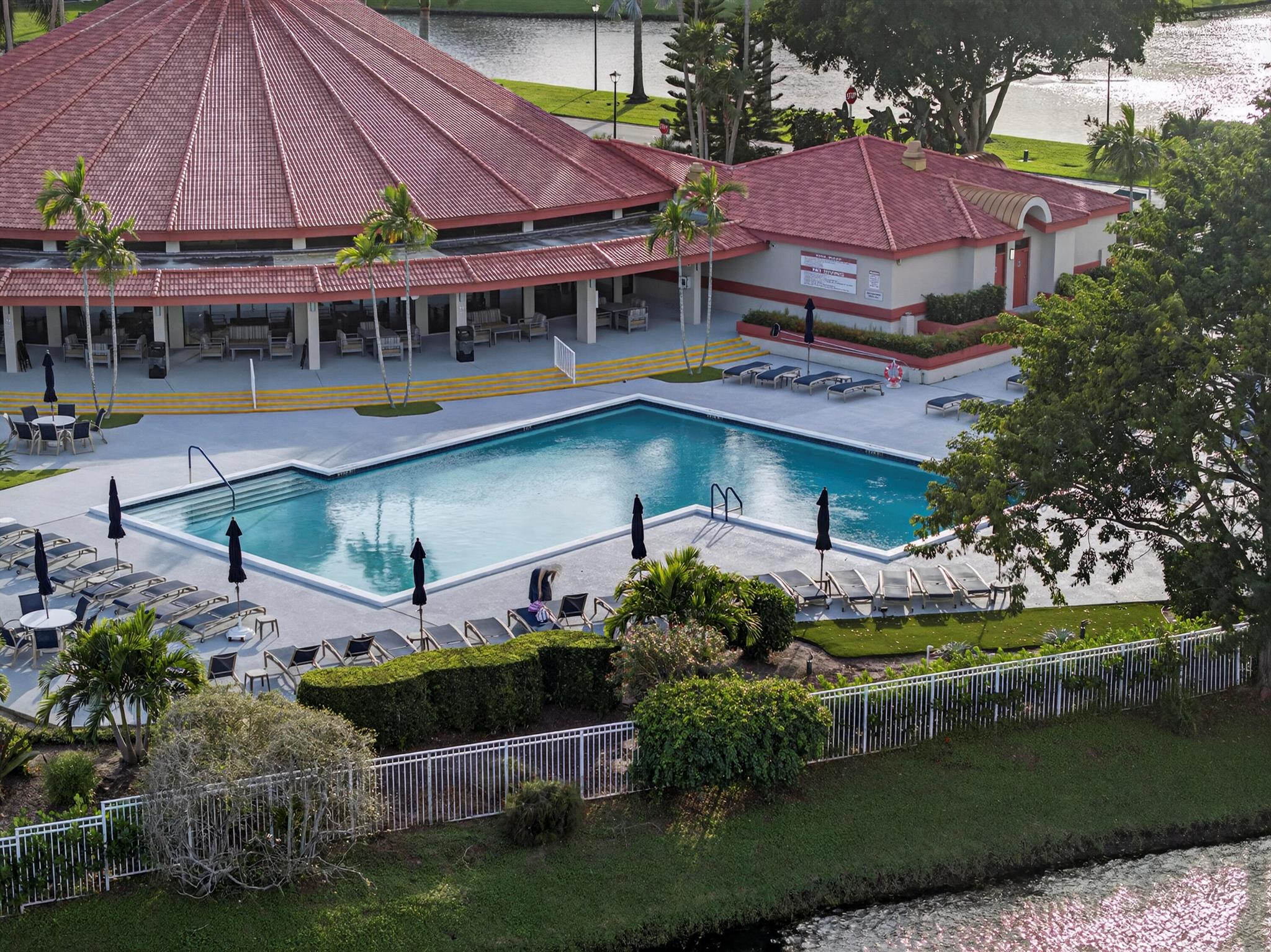 LEXINGTON CLUB 3 - Residential