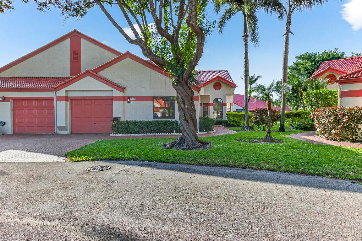 LEXINGTON CLUB 3 - Residential