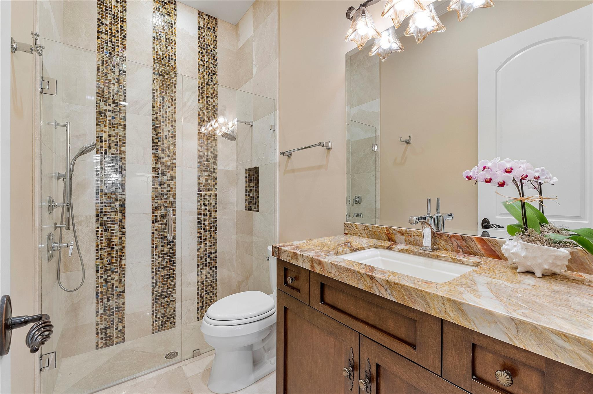 Lighthouse Point 6th Sec - Residential