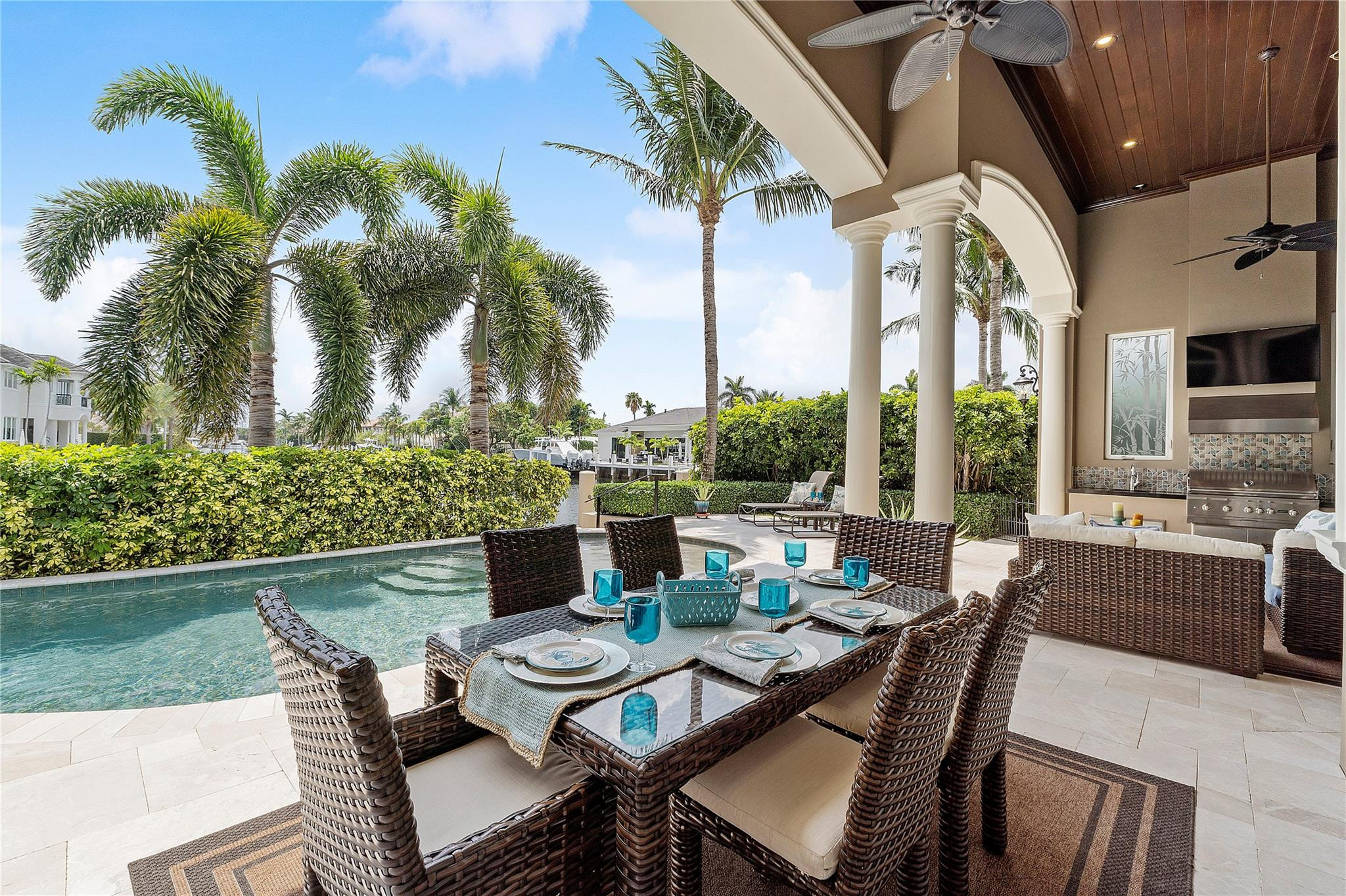 Lighthouse Point 6th Sec - Residential