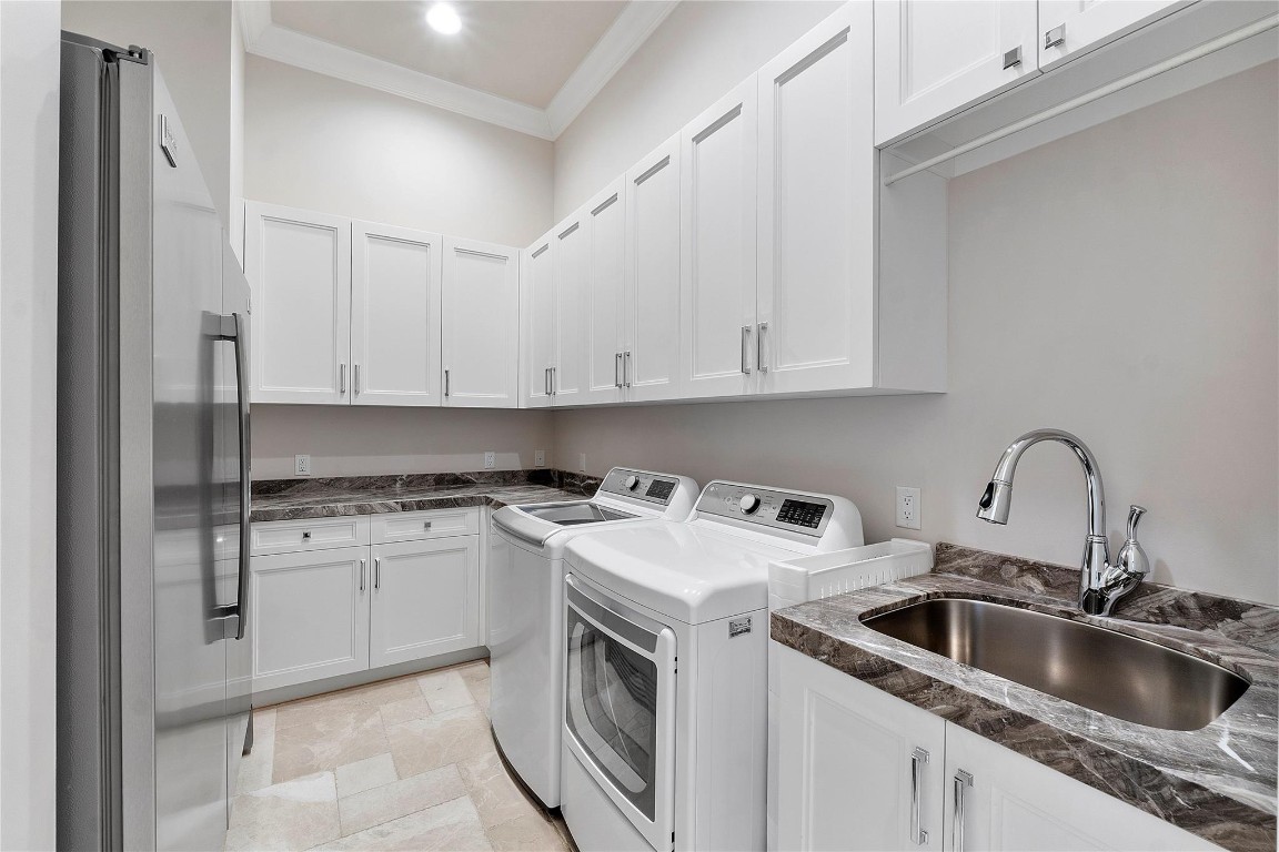 Lighthouse Point 6th Sec - Residential