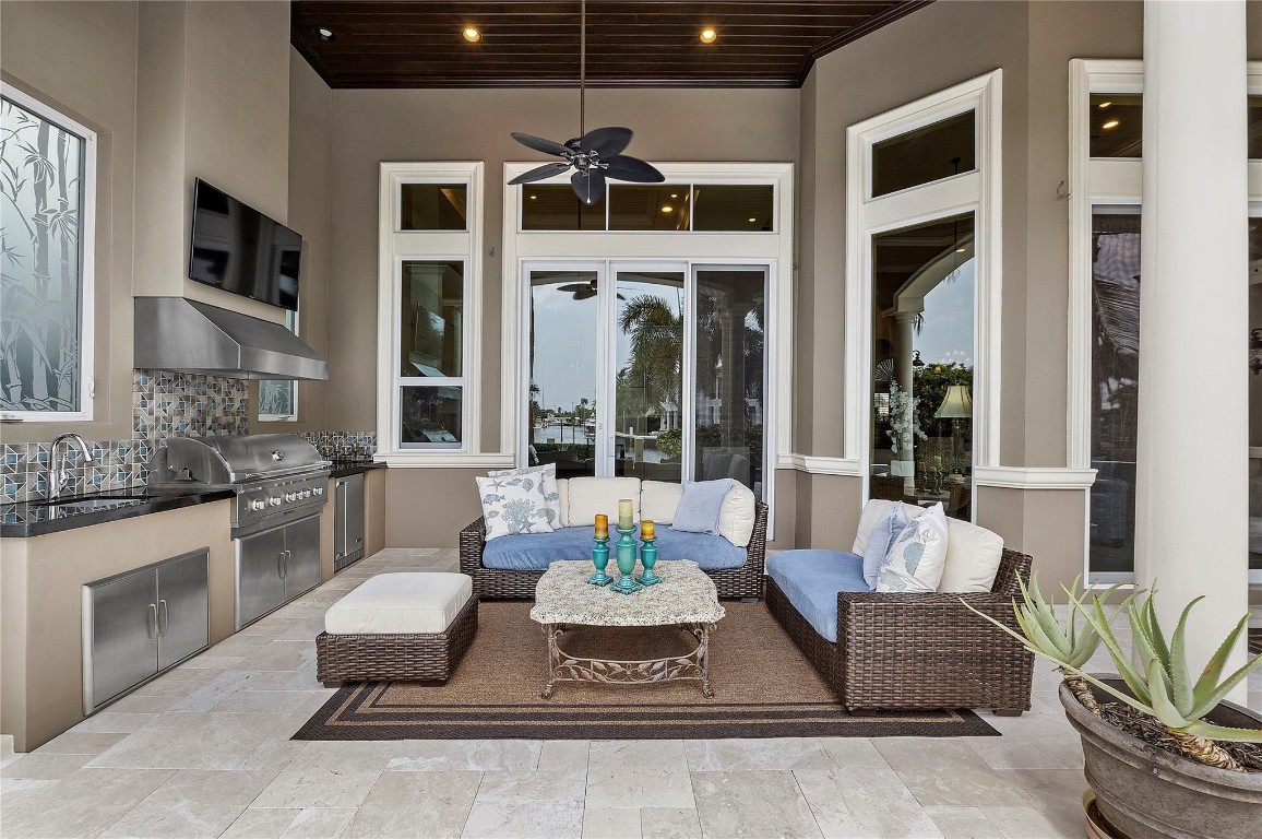 Lighthouse Point 6th Sec - Residential