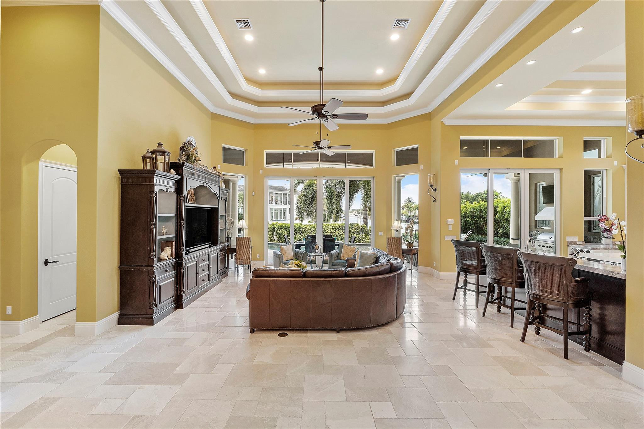 Lighthouse Point 6th Sec - Residential