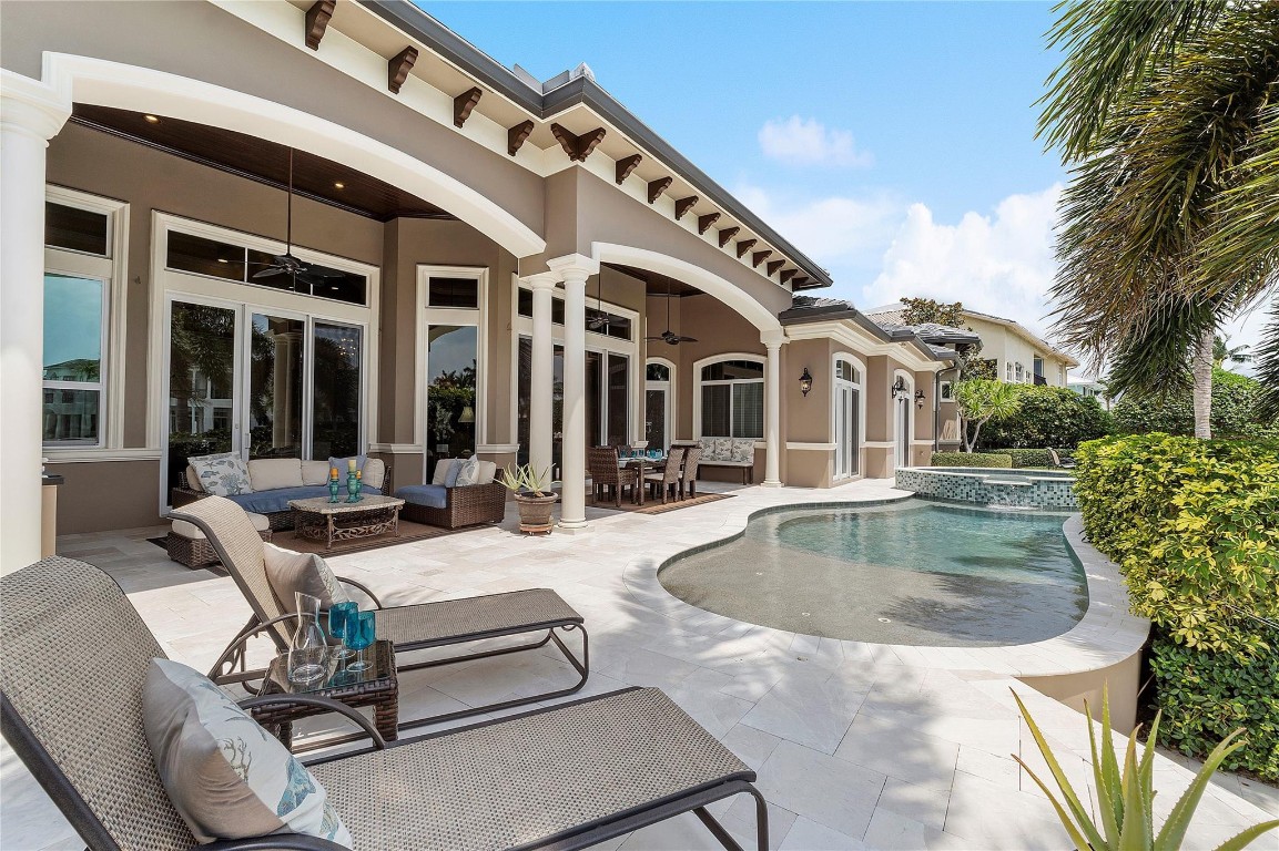 Lighthouse Point 6th Sec - Residential