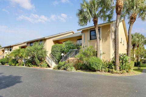 A home in Deerfield Beach