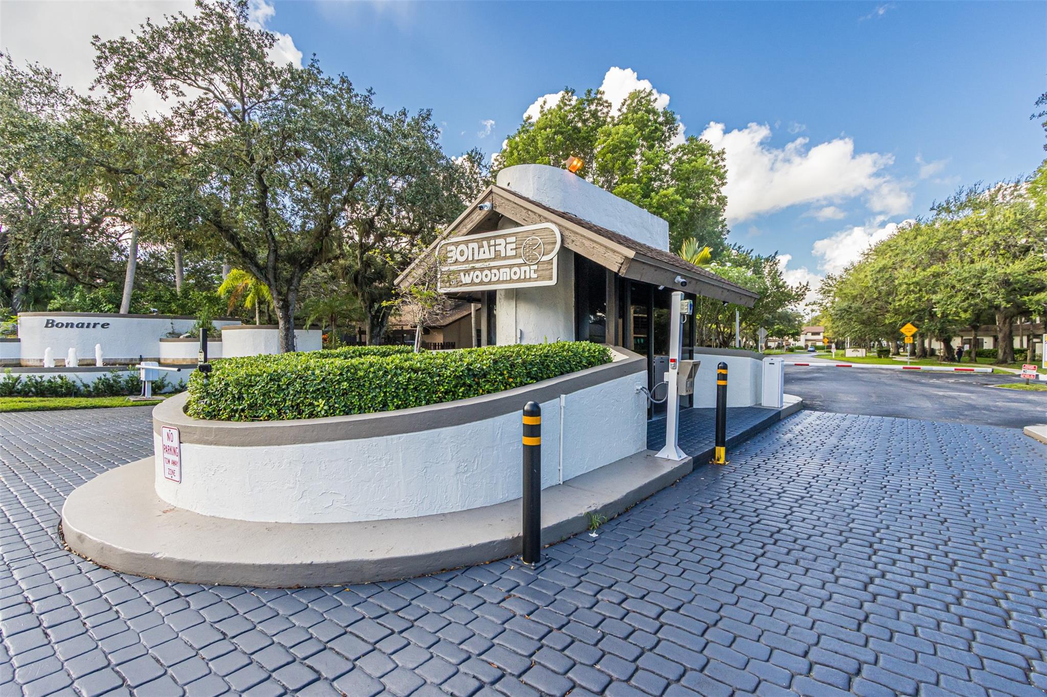 Bonaire at Woodmont - Residential