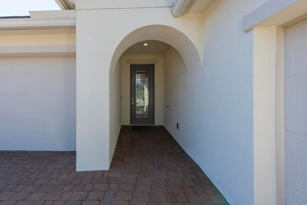 Photo of 9967 SW Buttonwood Court, Port Saint Lucie, FL 34987 (MLS # R10976433)