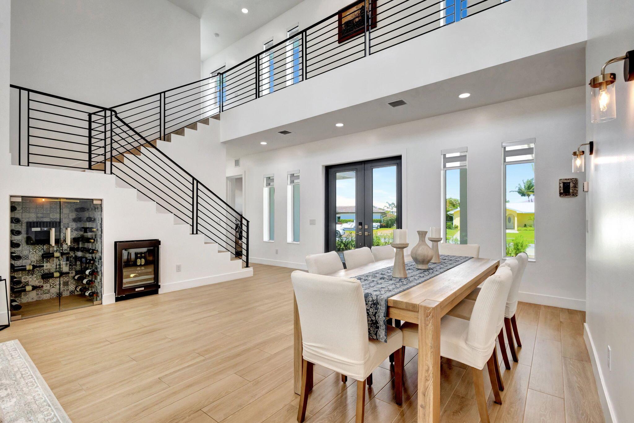 JUNO ISLES - Residential