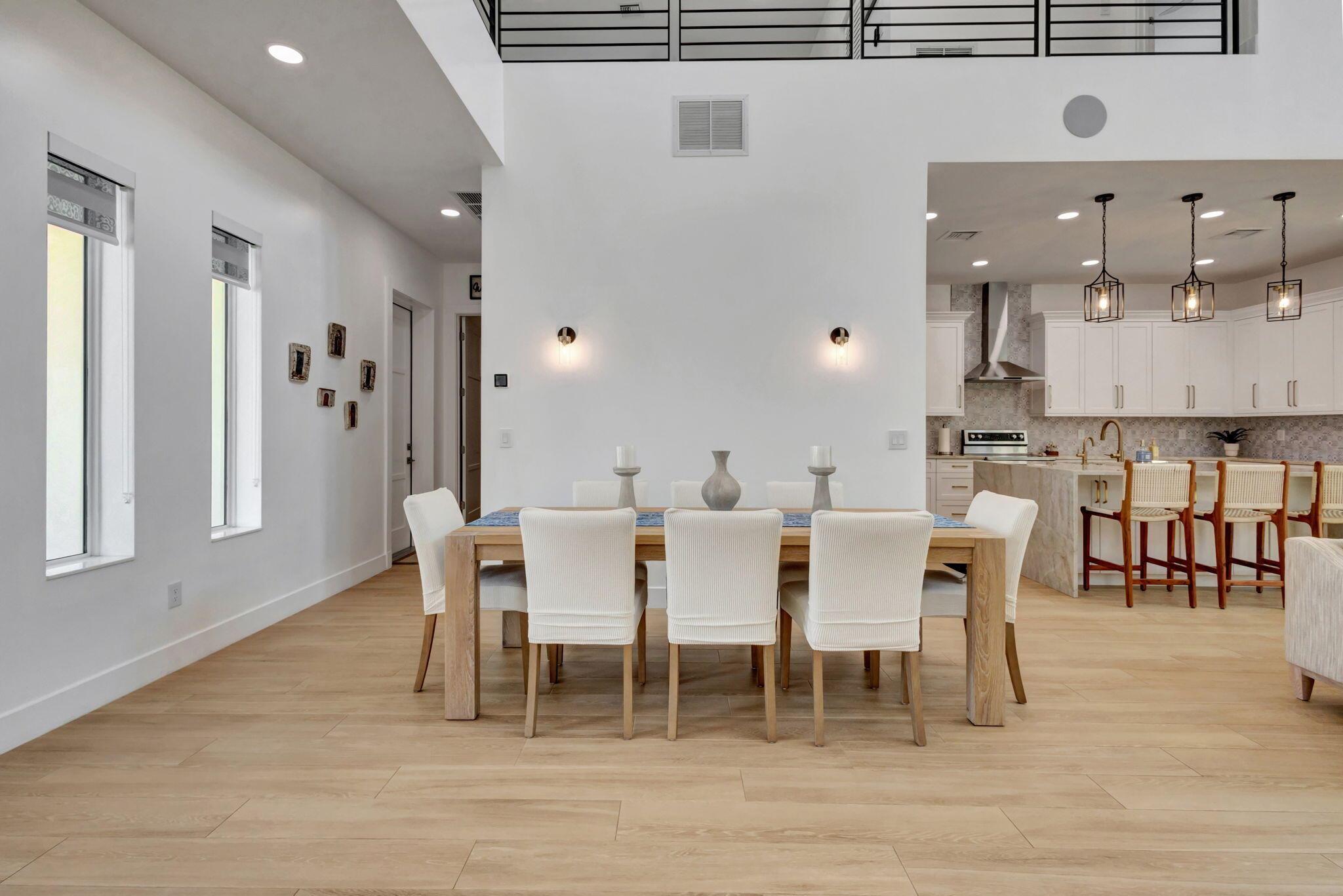 JUNO ISLES - Residential