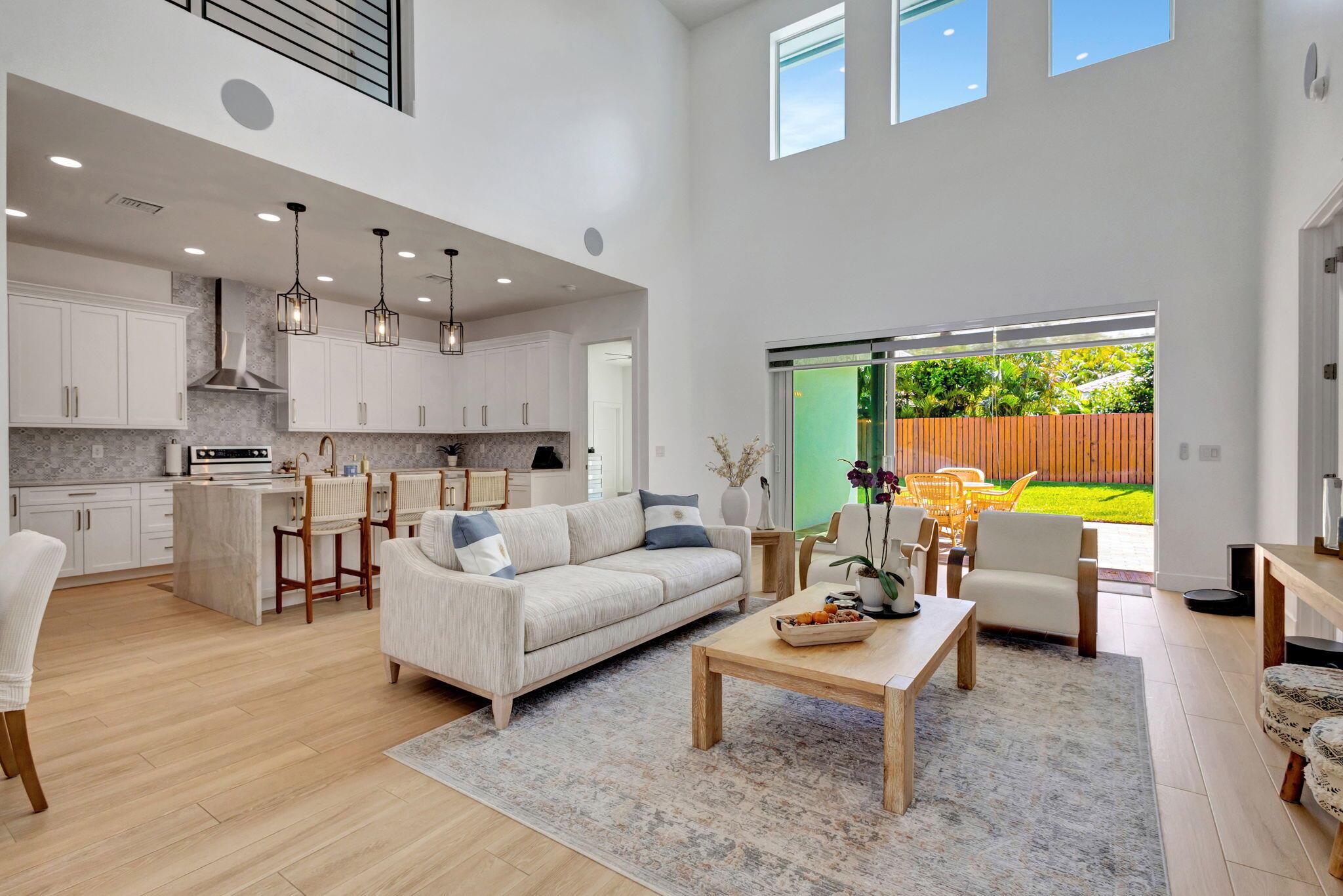 JUNO ISLES - Residential