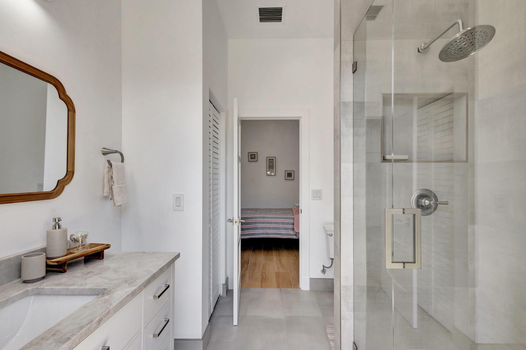 JUNO ISLES - Residential