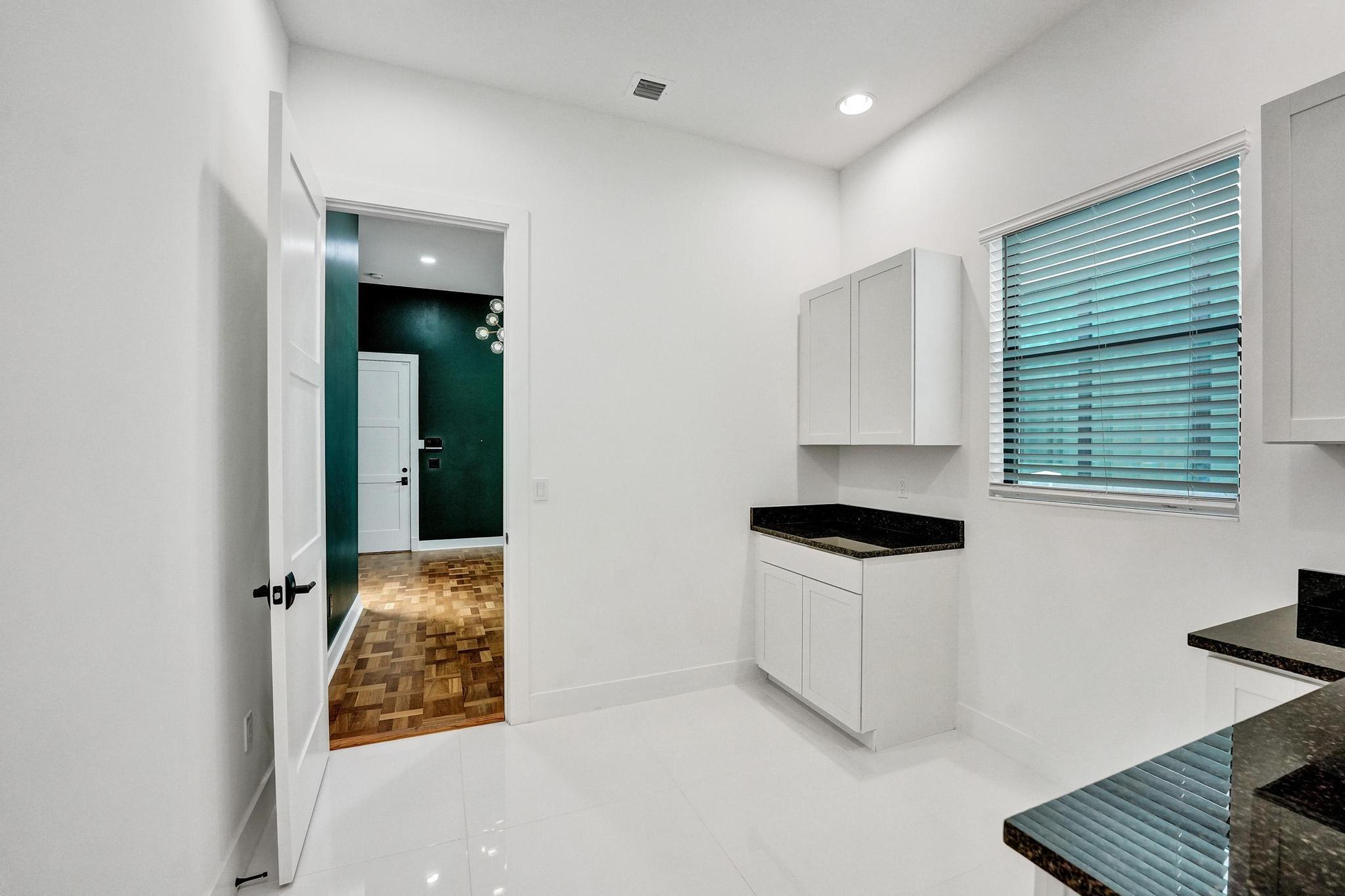 ARTISTRY of Palm Beach - Residential