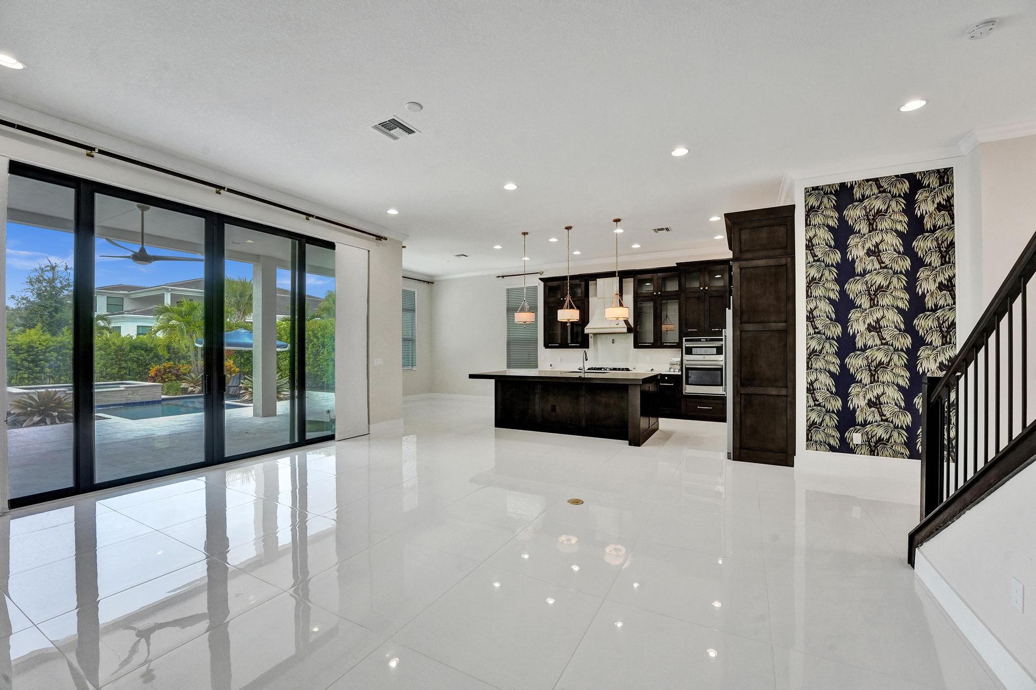 ARTISTRY of Palm Beach - Residential