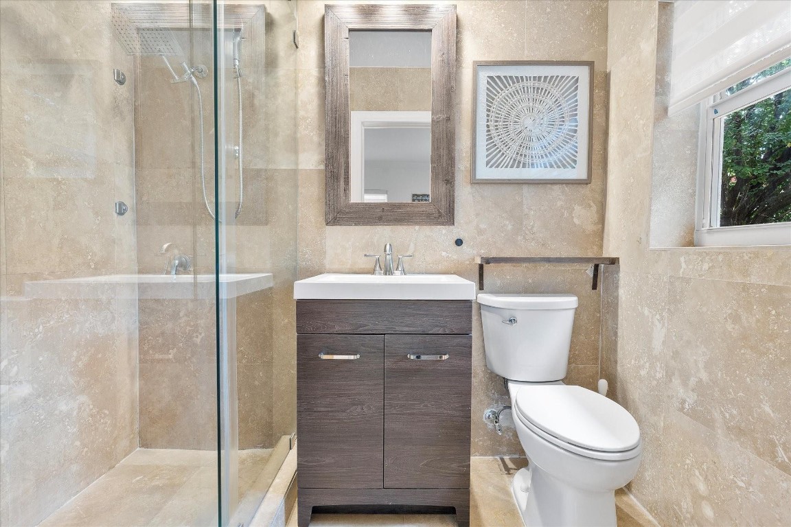 HOLLYWOOD - Residential