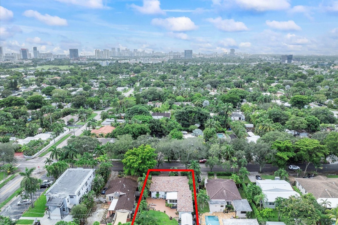 HOLLYWOOD - Residential