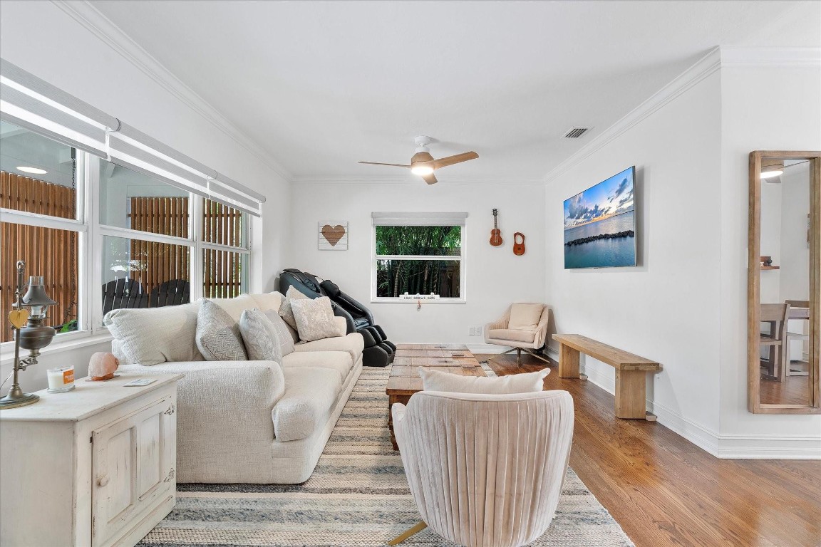 HOLLYWOOD - Residential