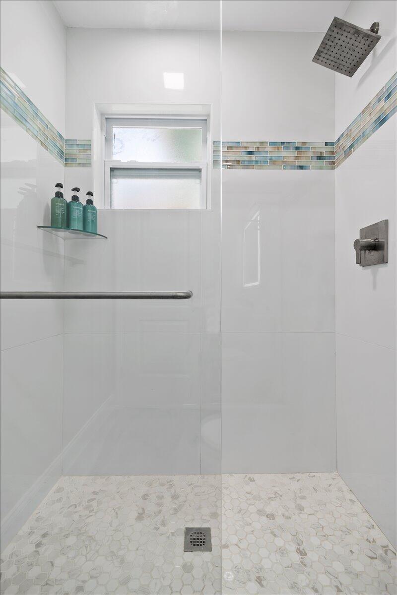 WILLA PARK - Residential Income