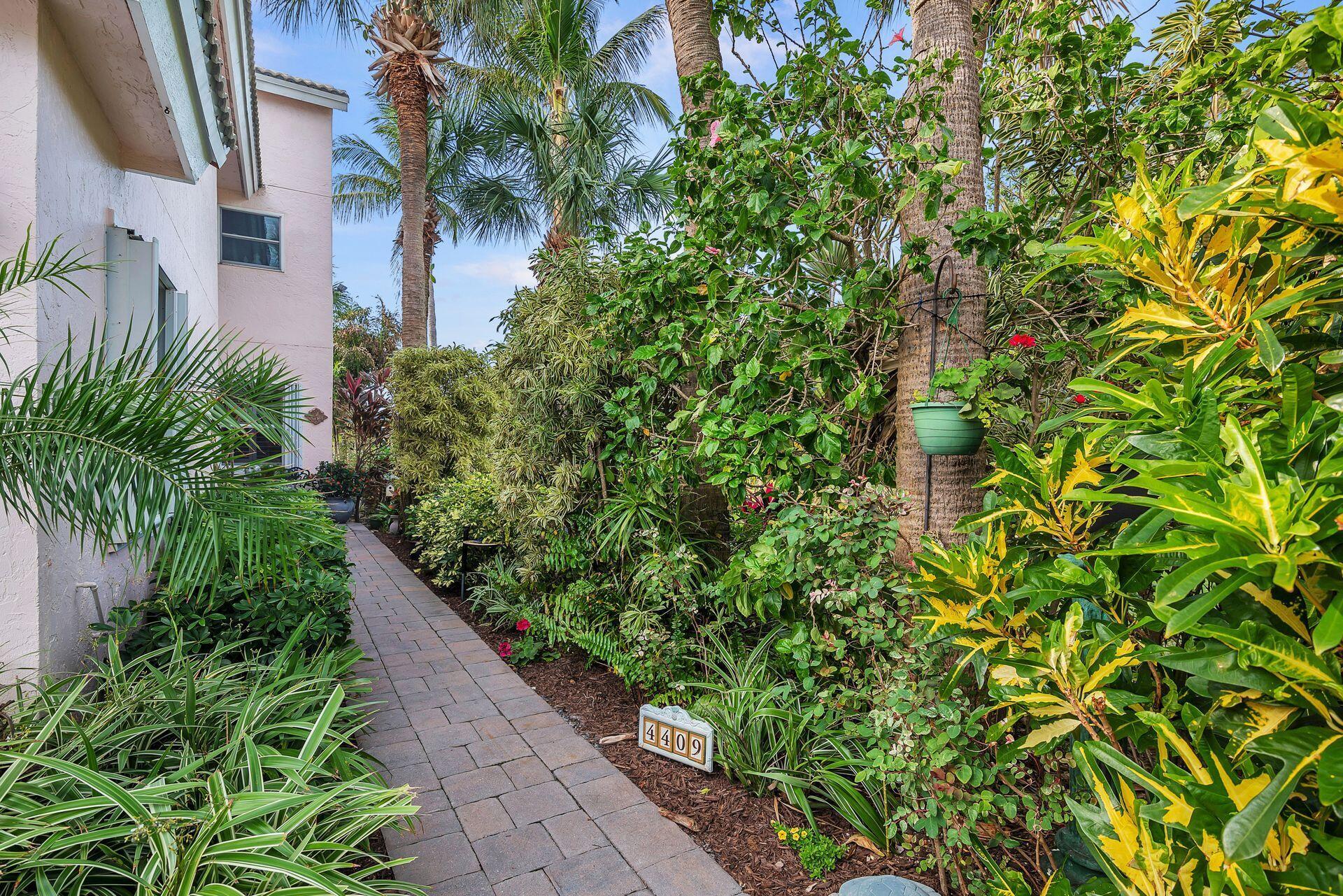 ESTUARY AT JUPITER DUNES - Residential Lease